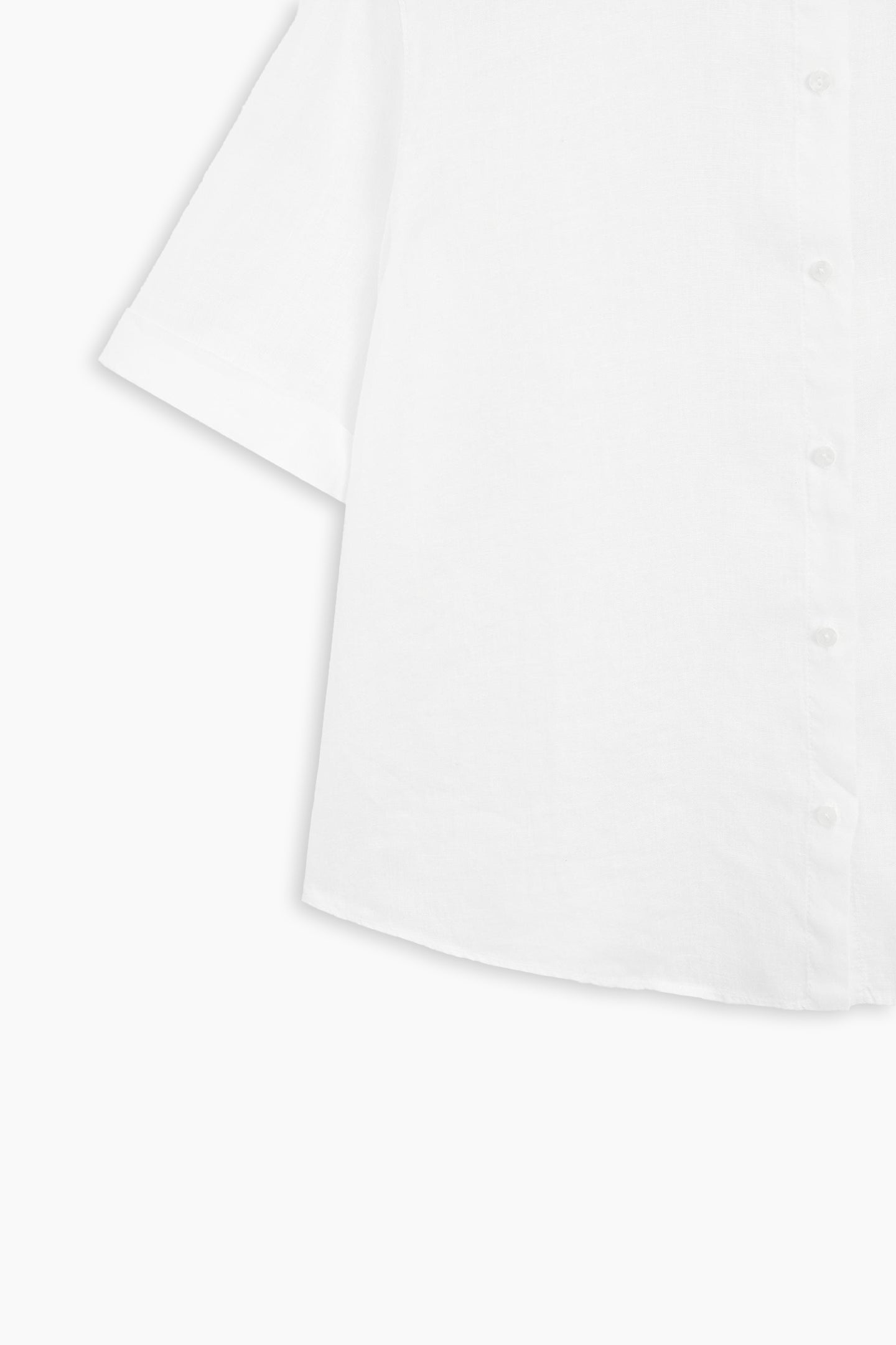 White short sleeve shirt
