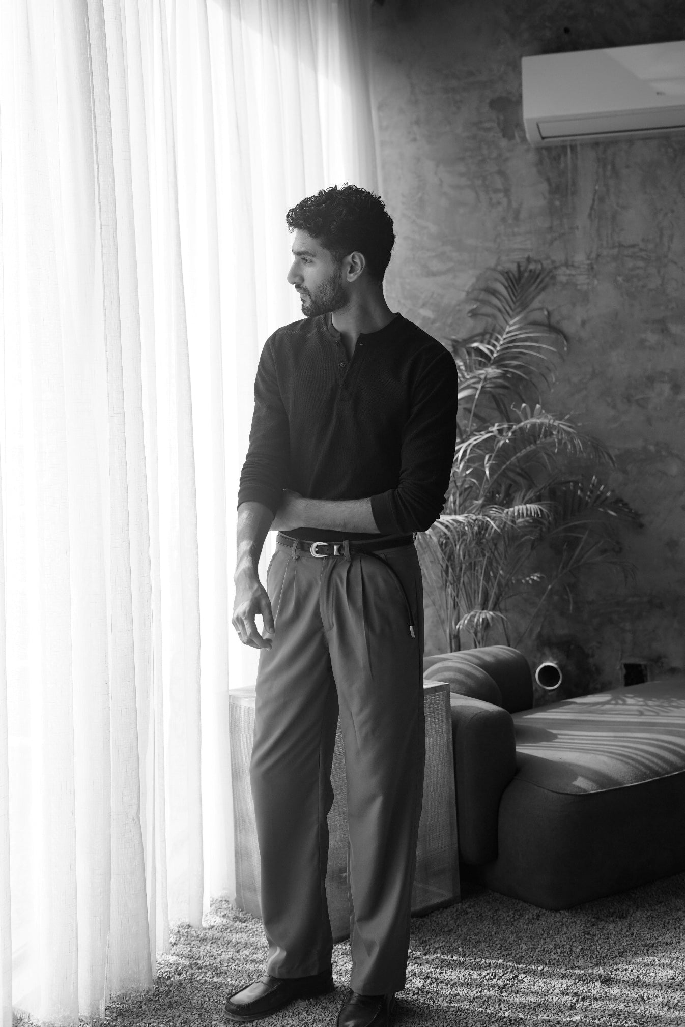 Black Loose Fit Pleated Trousers