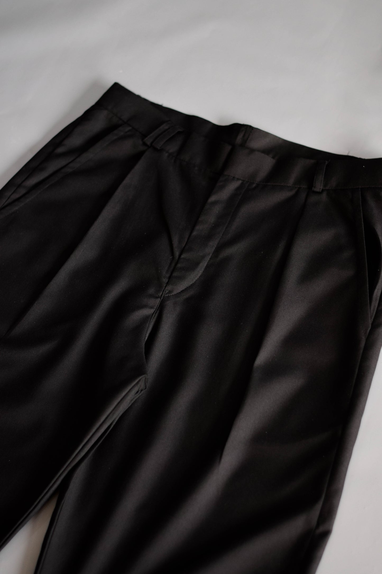 Black Pleated Trousers