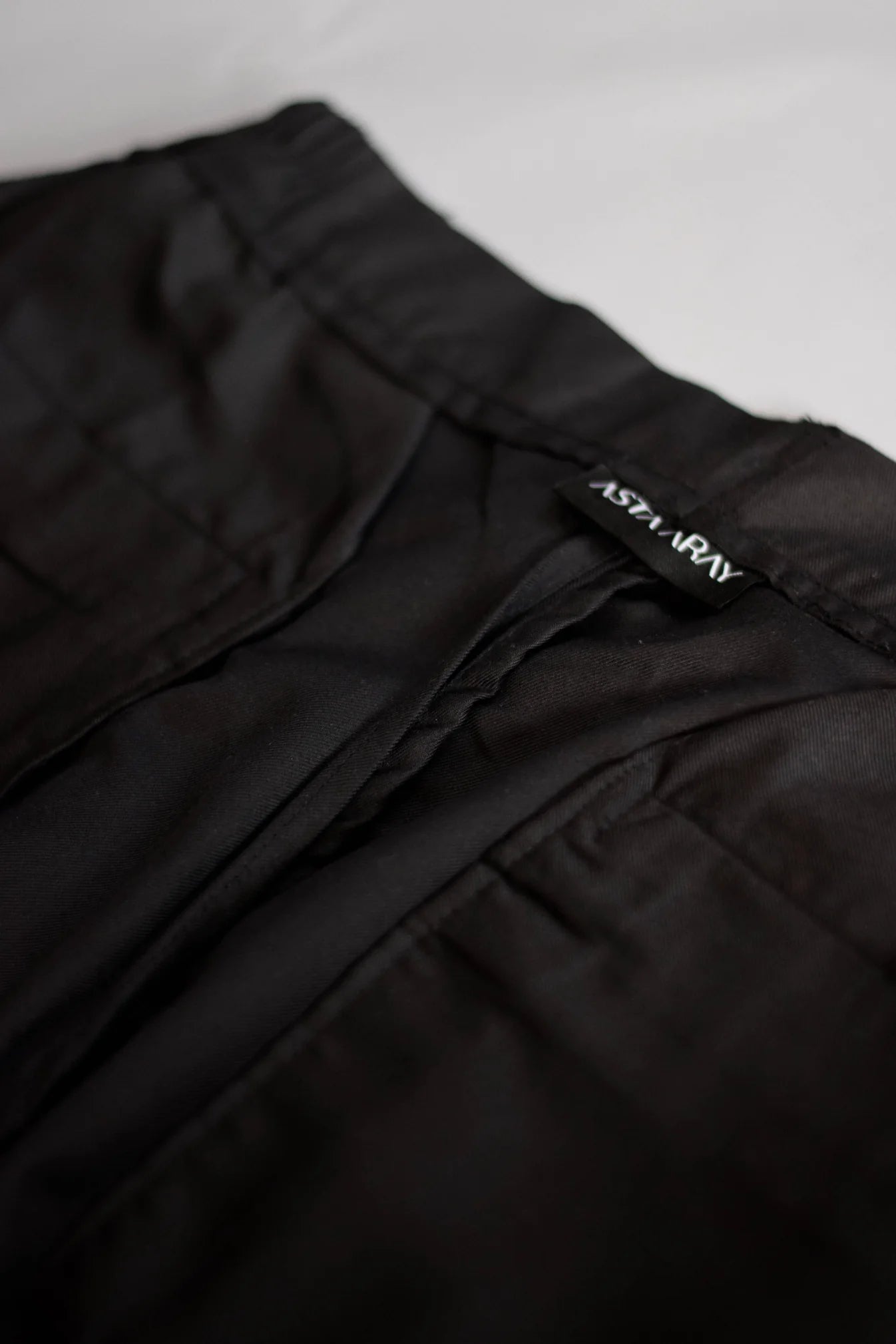 Textured Beige & Black S&T