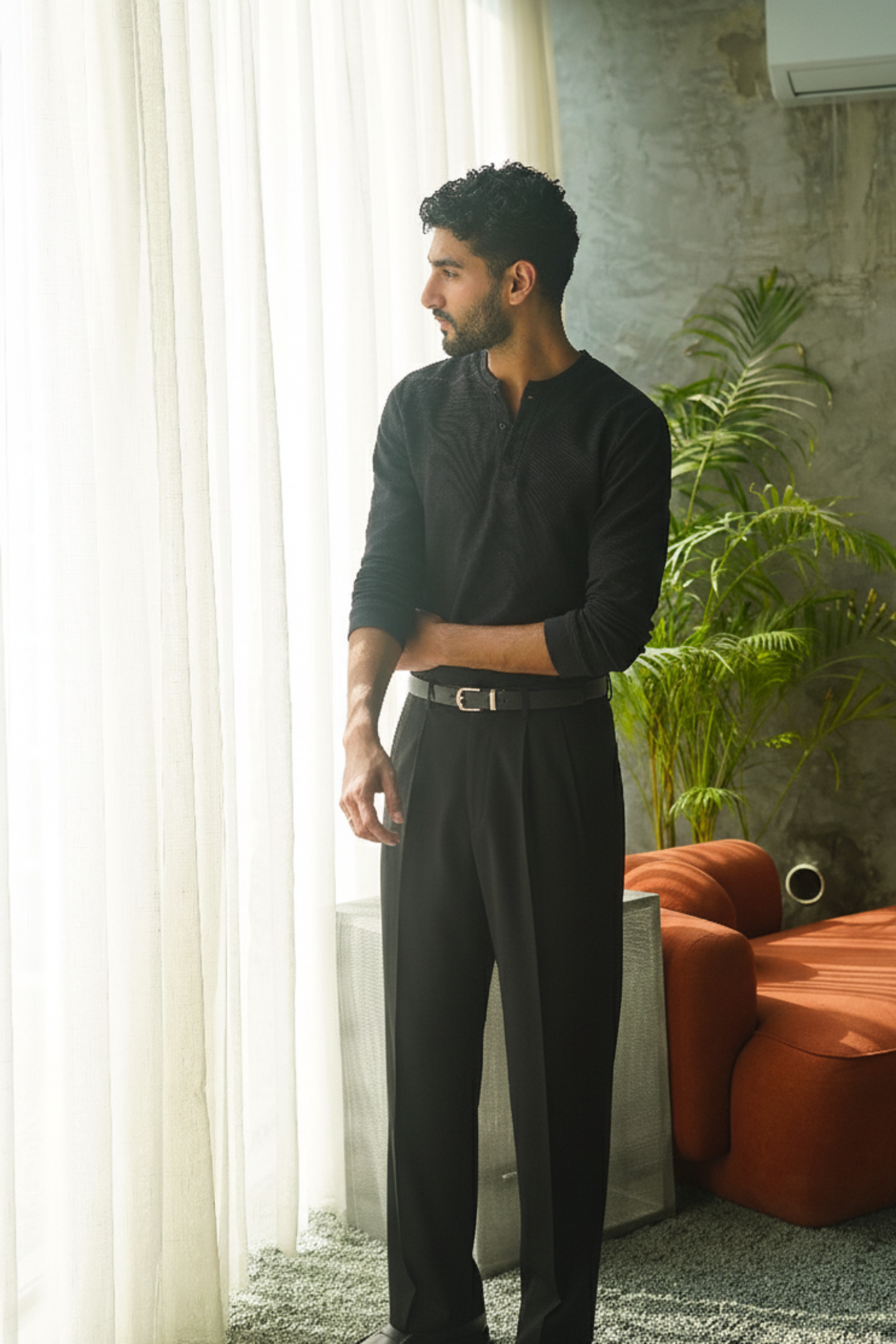 Black Pleated Trousers