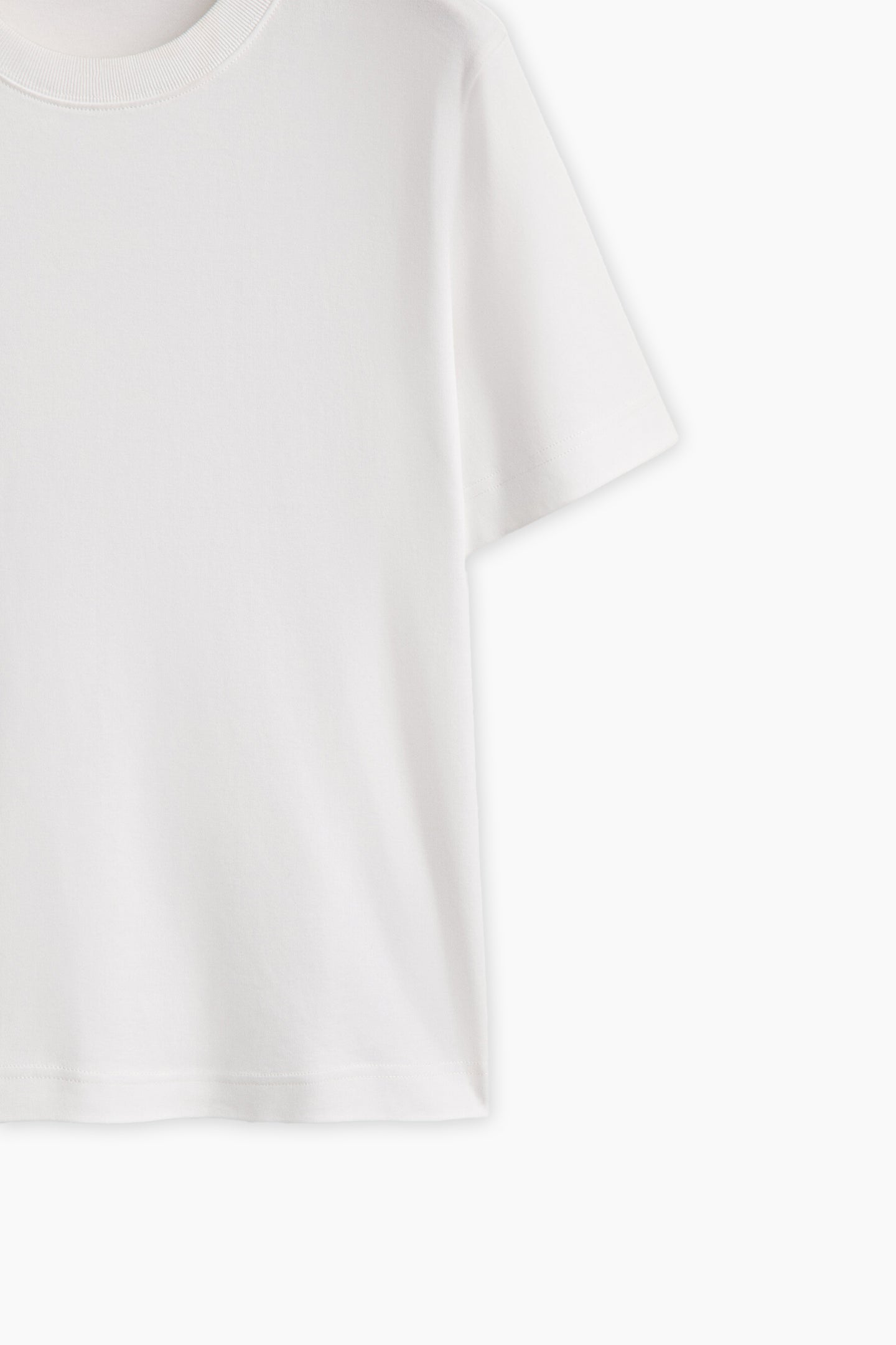 White Round Neck Half Sleeves